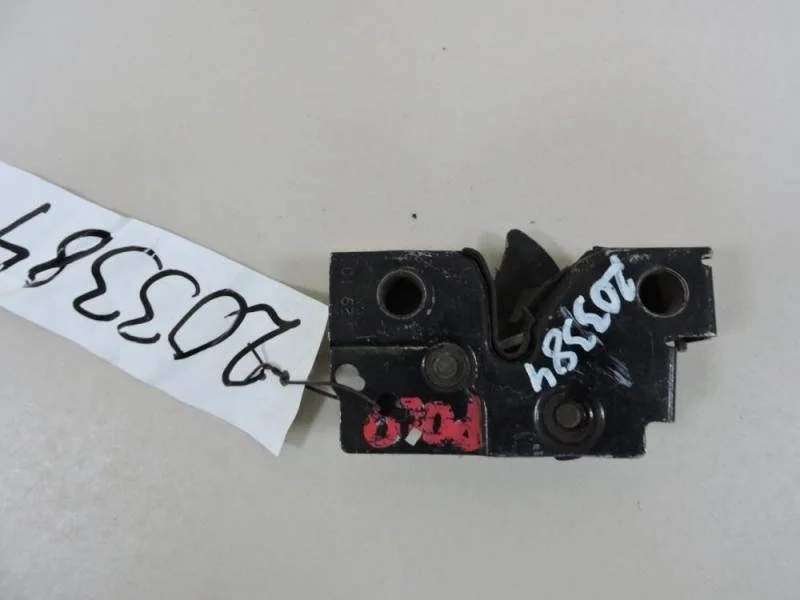 Замок капота Volkswagen Polo (Sed RUS) 2011>