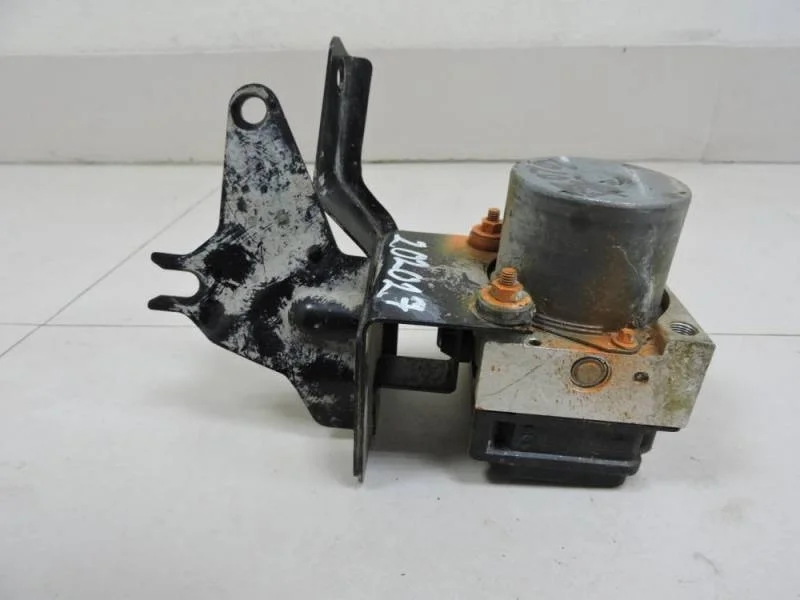 Блок ABS (насос) Nissan Teana J32 2008-2013