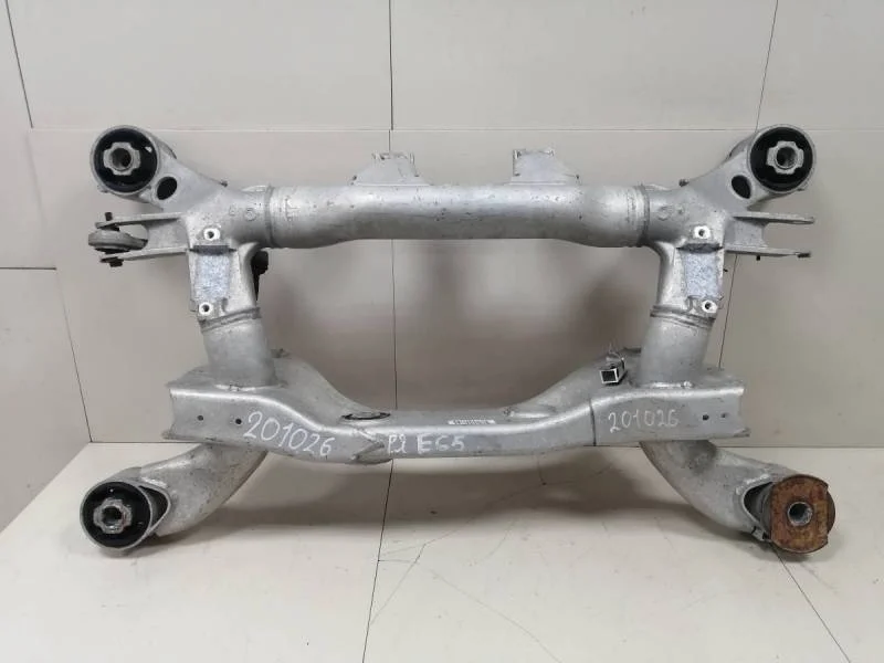 Балка задняя BMW 7-Series E65,E66 2001-2008