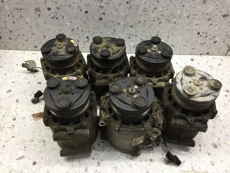 Компрессор системы кондиционирования Mitsubishi Lancer 9  (CS/Classic) 2000-2011