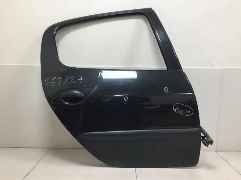 Дверь задняя правая Peugeot 206 1998-2012