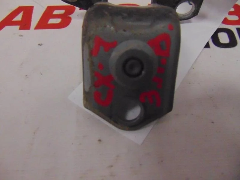 Петля двери задней правой верхняя Mazda CX-7 (ER) 2006-2012