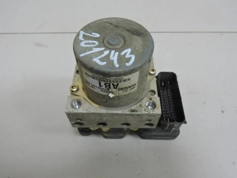 Блок ABS (насос) Kia Cerato (TD) 2009-2013