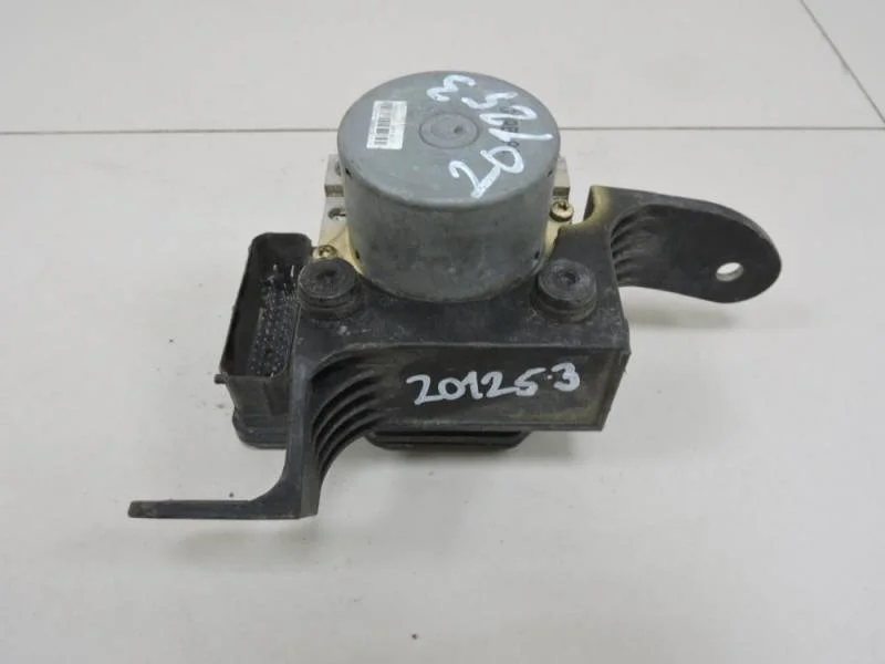 Блок ABS (насос) Chevrolet Spark (M300) 2010-2015