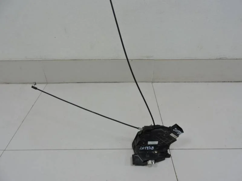 Замок двери задней правой Mazda Mazda 3 (BK) 2002-2009