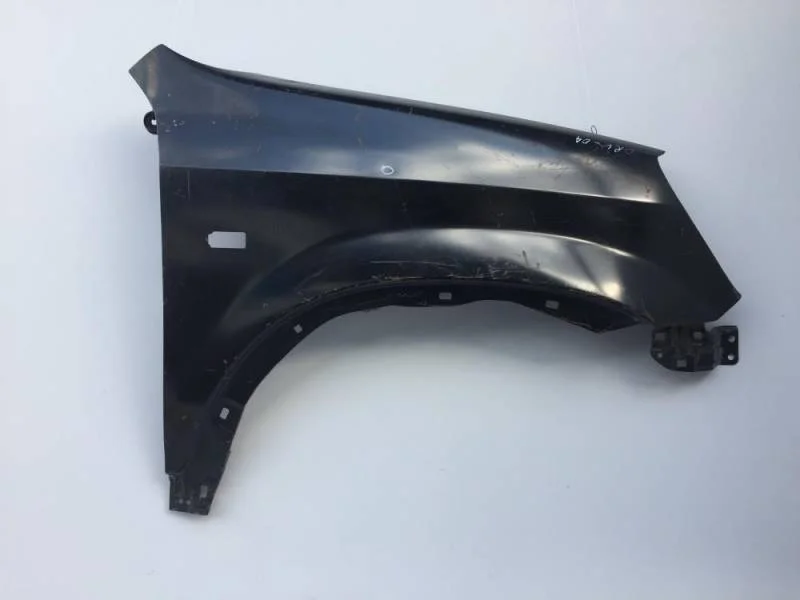 Крыло переднее правое Honda CR-V 2002-2006