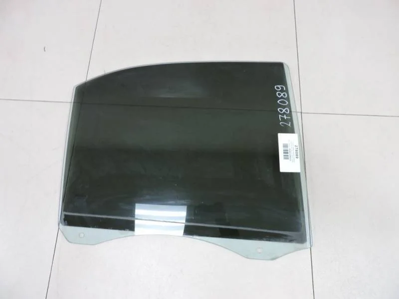 Стекло двери задней правой Kia Sorento (BL, JC) 2002-2009