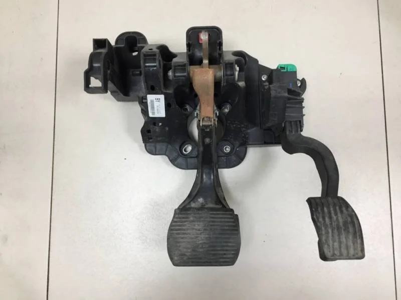 Блок педалей Opel Corsa (D) 2006-2015