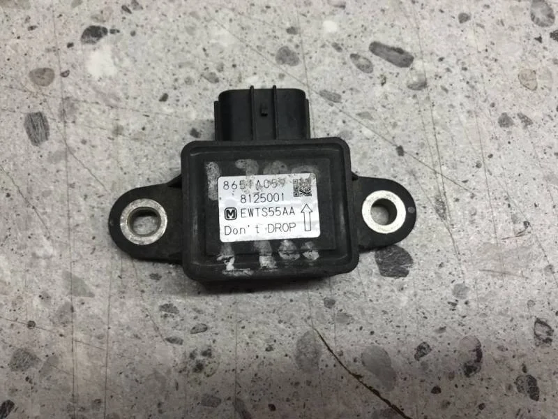 Датчик курсовой устойчивости Mitsubishi L200 (KB) 2006-2016