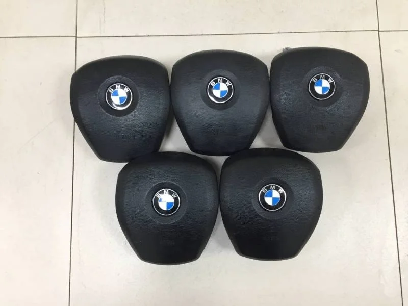 Подушка безопасности в рулевое колесо BMW X5 E70 2007-2013