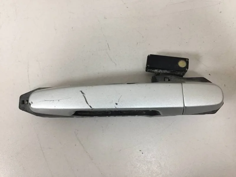 Ручка двери задней наружная левая Toyota Corolla E120 2001-2007