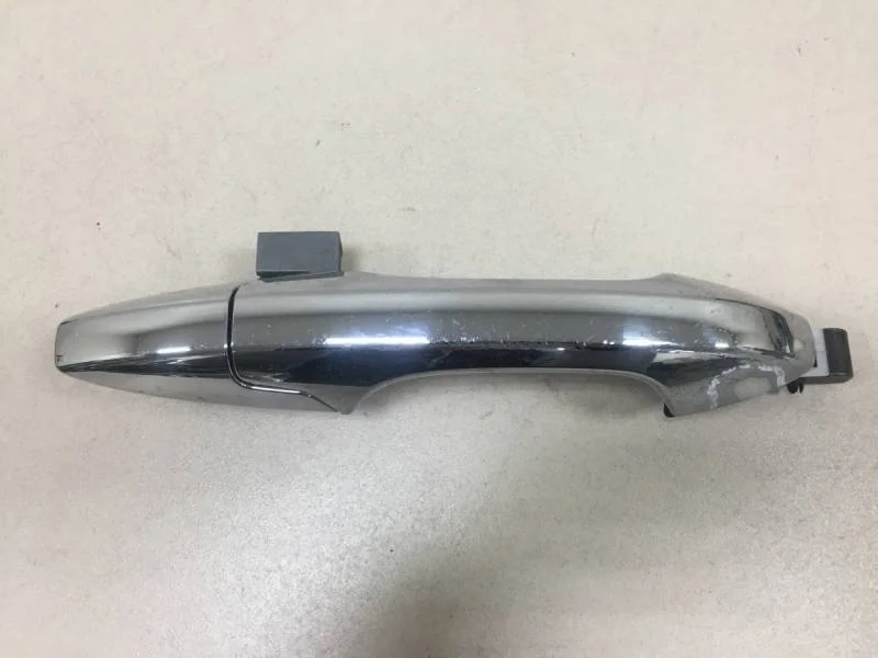 Ручка двери наружная правая Honda CR-V 2007-2012