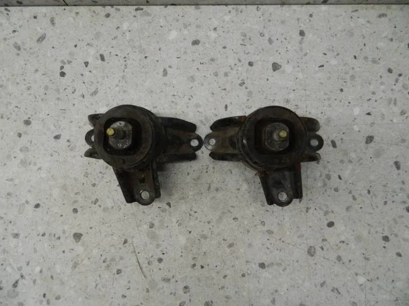 Опора двигателя правая Kia Rio 3 (UB) 2011-2017