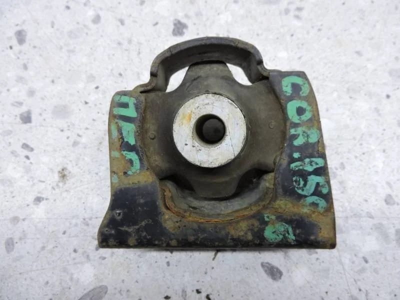 Опора двигателя передняя Toyota Corolla E150 2006-2013