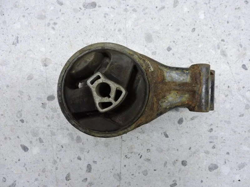 Опора двигателя задняя Chevrolet Cruze (J300) 2009-2016