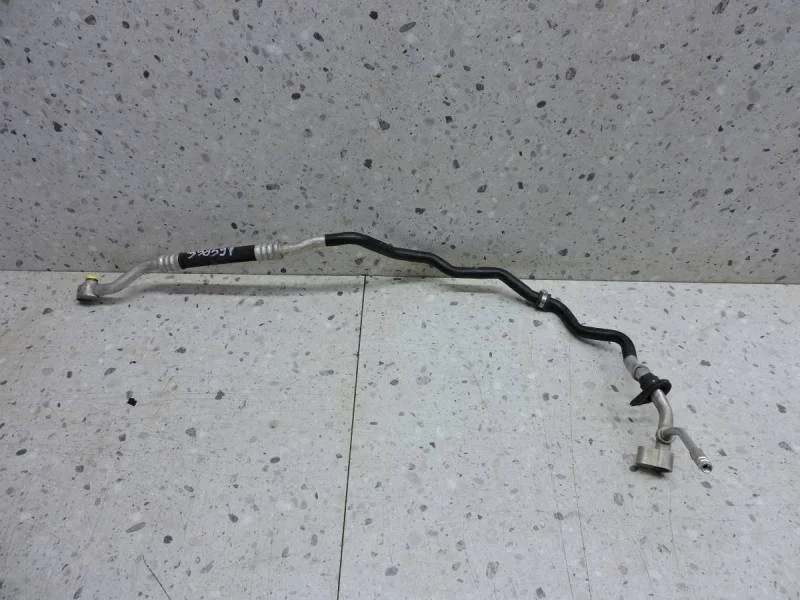 Трубка кондиционера Audi Q7 (4L) 2005-2015