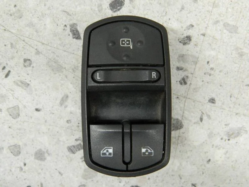 Блок управления стеклоподъемниками Opel Corsa (D) 2006-2015