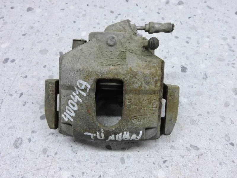 Суппорт передний левый Ford Fiesta (MK5) 2002-2008