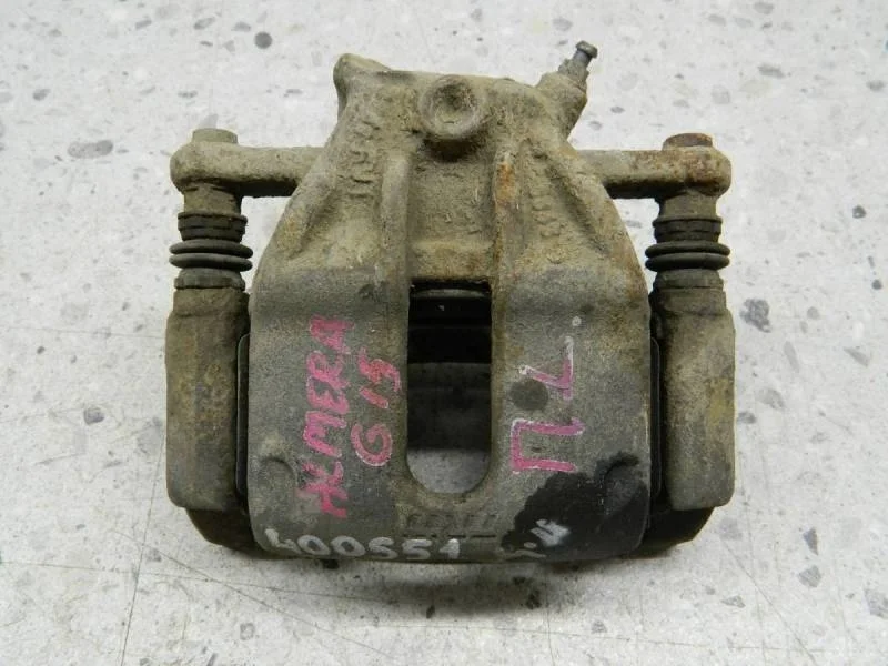 Суппорт передний левый Nissan Almera 3 (G11, G15) 2012>