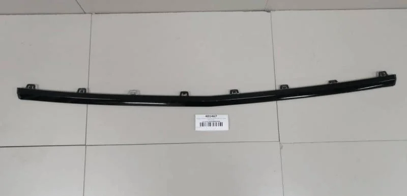 Молдинг переднего бампера Mercedes-Benz GLC-Class (X253) 2015>