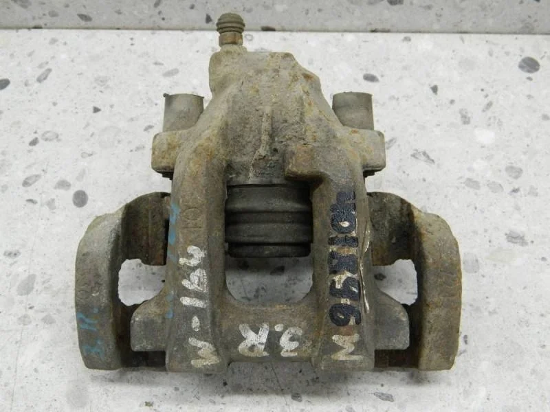 Суппорт задний правый Mercedes-Benz ML-Class (W164) 2005-2011