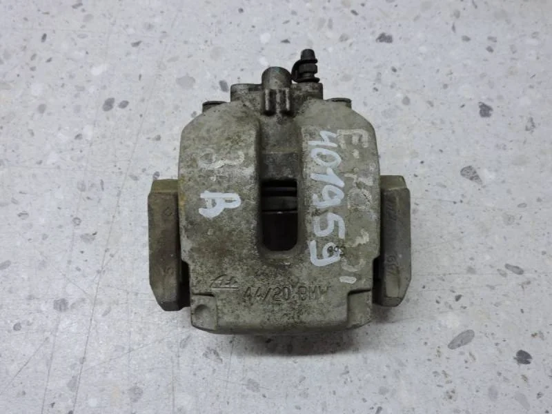 Суппорт задний правый BMW X5 E70 2007-2013