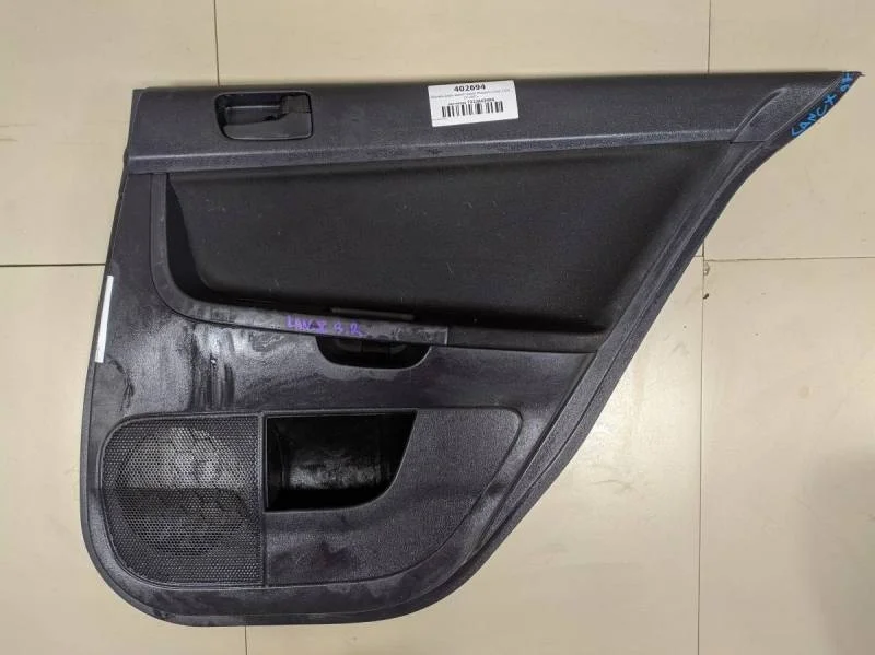 Обшивка двери задней правой Mitsubishi Lancer X (CX, CY)  2007>
