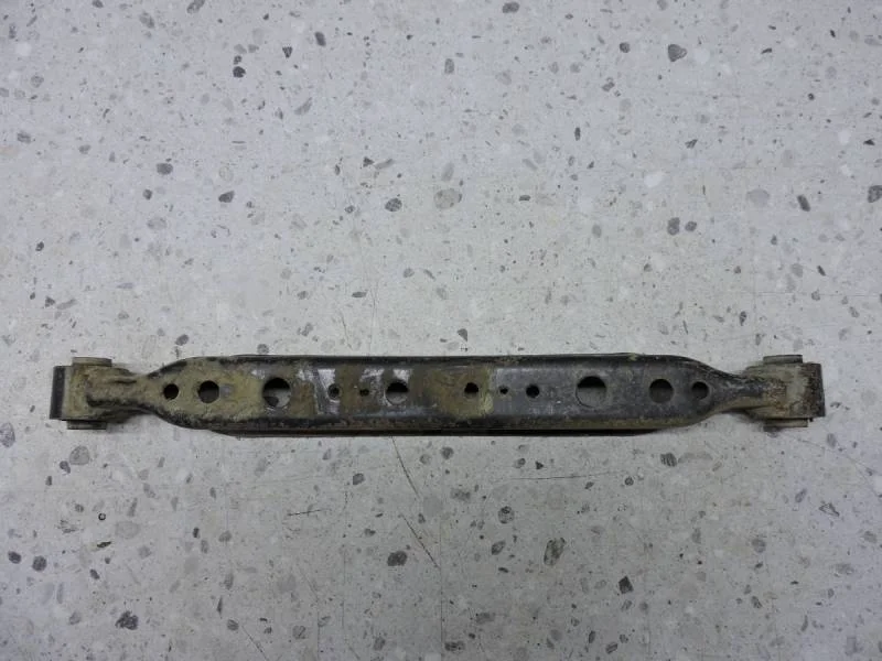 Рычаг задний поперечный Nissan Qashqai (J10) 2006-2013