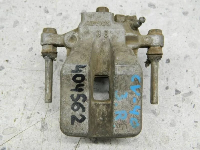 Суппорт задний правый Toyota Camry (V40) 2006-2011