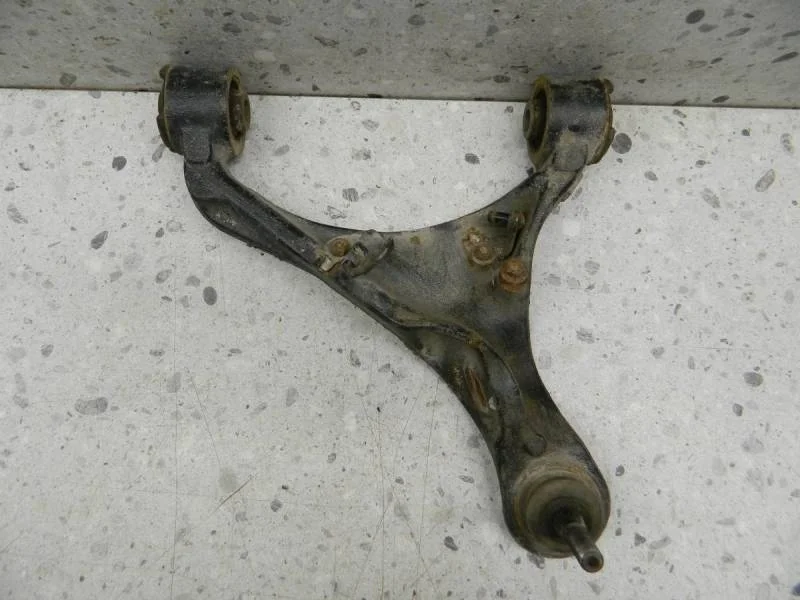 Рычаг передний верхний левый Land Rover Range Rover Sport 2005-2012