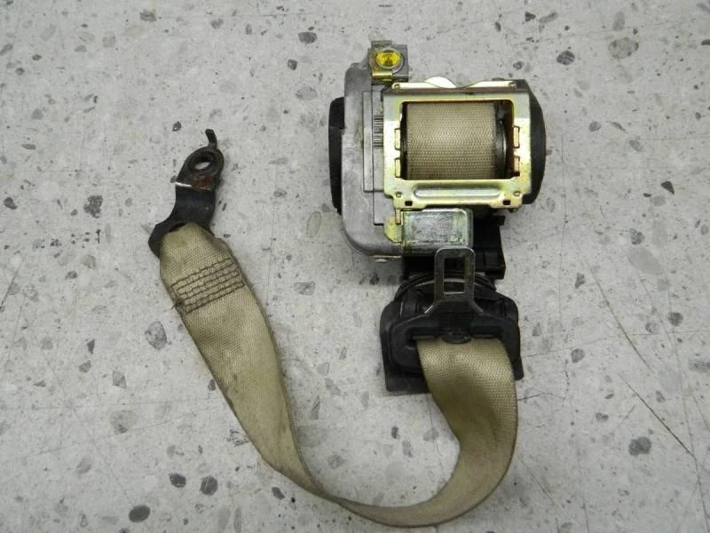 Ремень безопасности с пиропатроном Mercedes-Benz E-Class (W211) 2002-2009