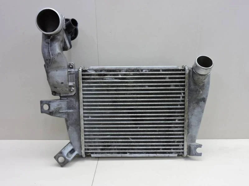 Интеркулер Mazda CX-7 (ER) 2006-2012