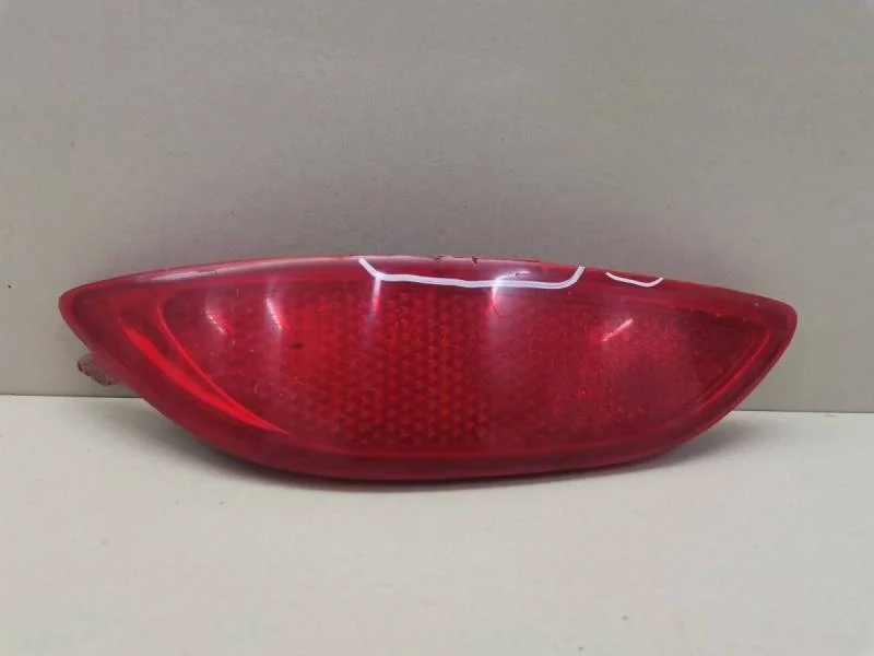 Отражатель в бампер задний правый Hyundai Solaris 2010-2017