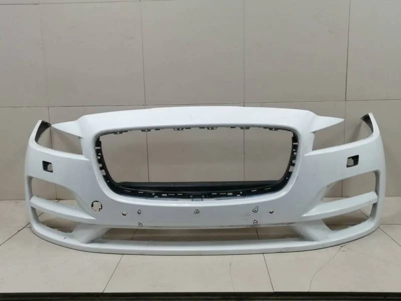 Бампер передний Jaguar F-Pace 2016>