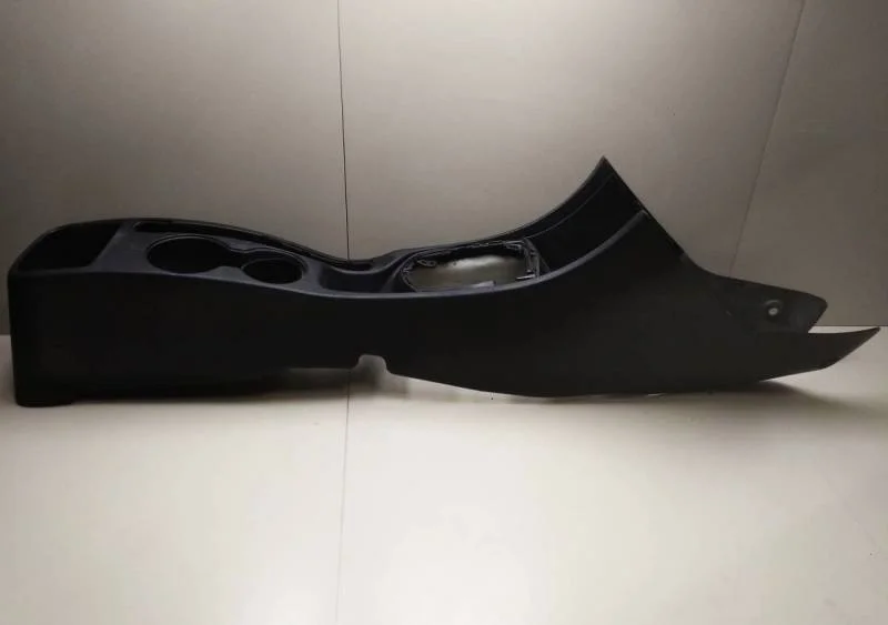 Консоль центральная Hyundai Solaris 2010-2017