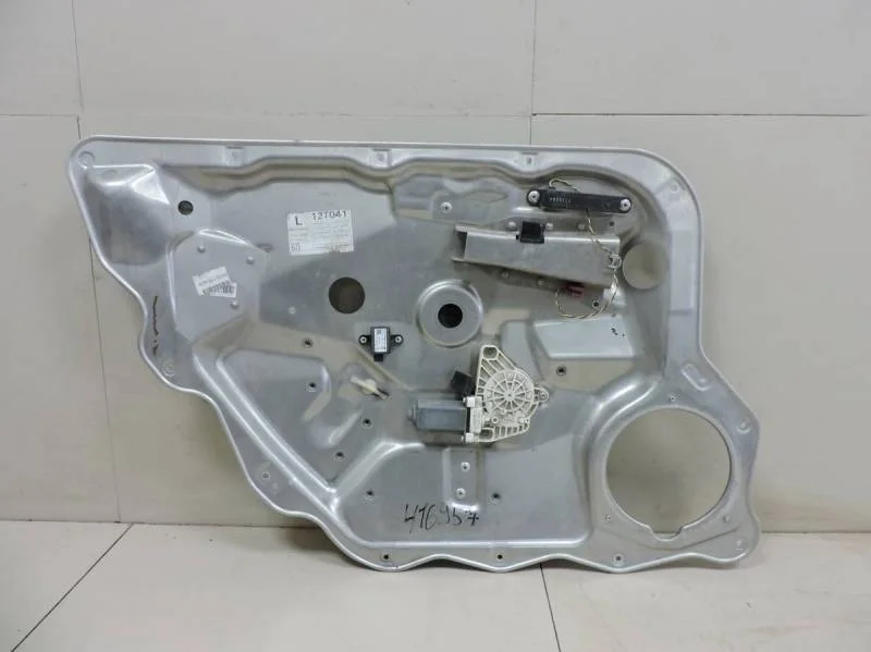 Стеклоподъемник электр. задний левый Mercedes-Benz S-Class (W221) 2005-2013