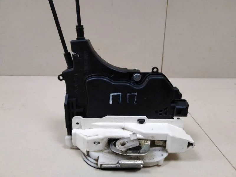 Замок двери передней правой Mitsubishi Lancer X (CX, CY)  2007>