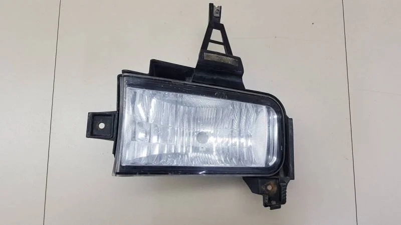 Фара противотуманная левая Toyota Land Cruiser (J200) 2007-2015