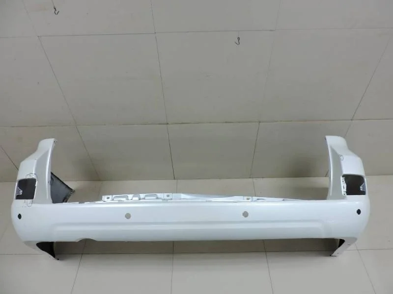 Бампер задний Toyota Land Cruiser (J200) 2015>