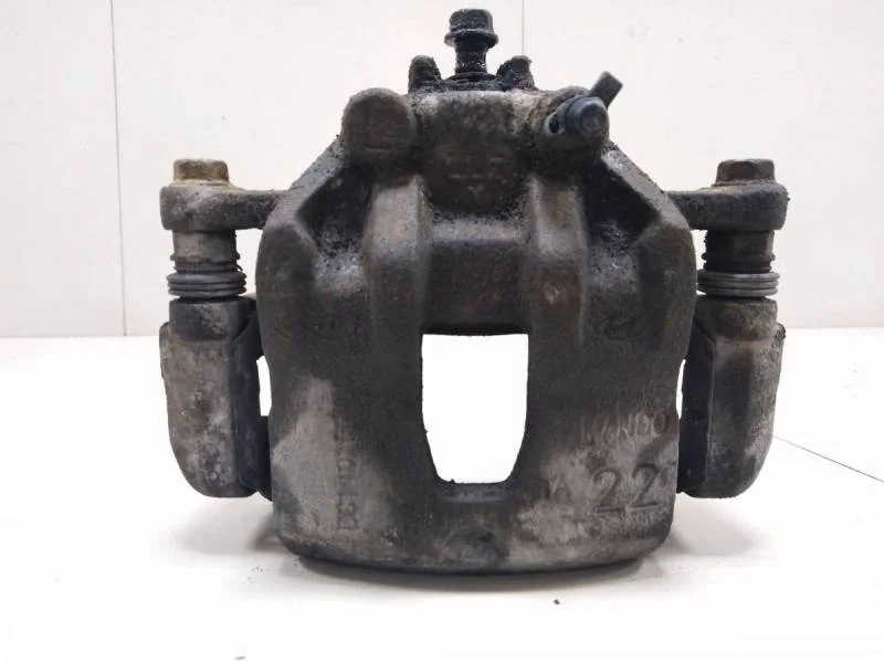 Суппорт передний левый Hyundai Solaris 2010-2017