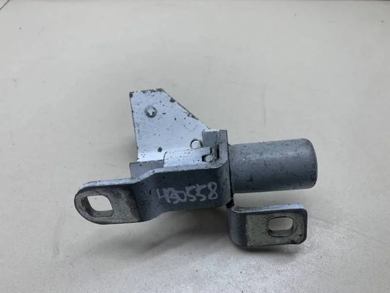 Петля двери задней левой верхняя Ford Mondeo 4 2007-2015