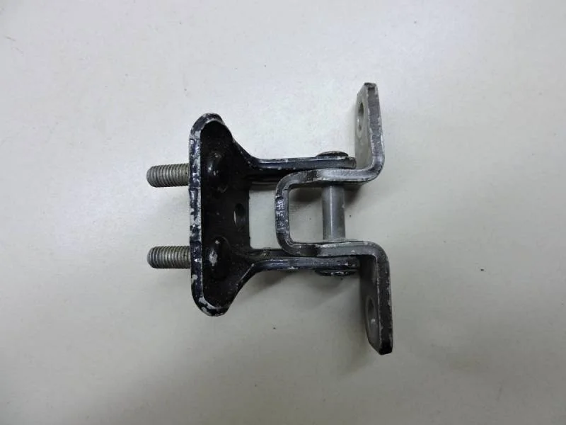 Петля двери задней левой верхняя Mitsubishi Lancer X (CX, CY)  2007>