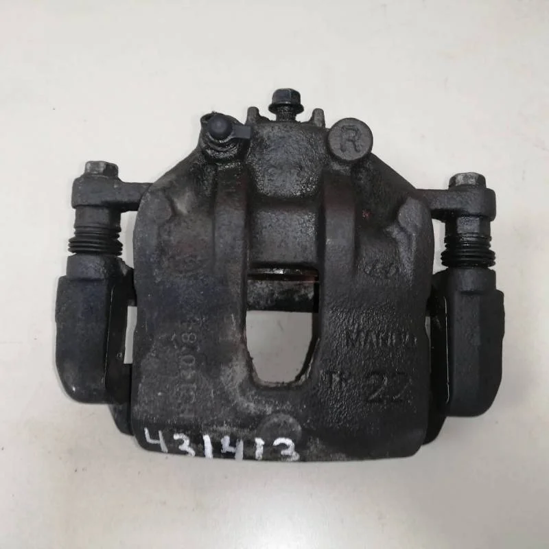 Суппорт передний правый Hyundai Solaris 2010-2017