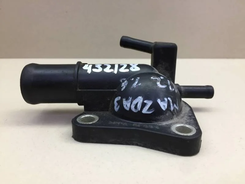 Фланец двигателя системы охлаждения Mazda Mazda 3 (BL) 2009-2013