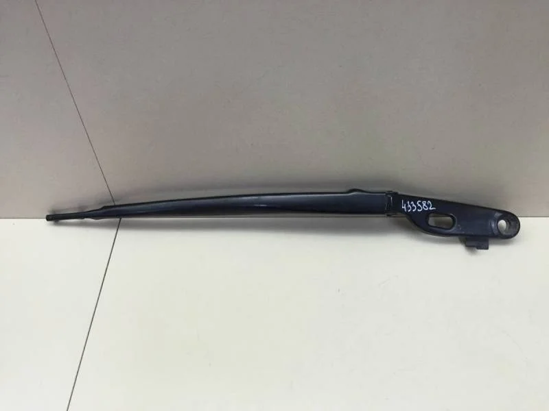 Поводок стеклоочистителя передний левый BMW 7-Series E65,E66 2001-2008