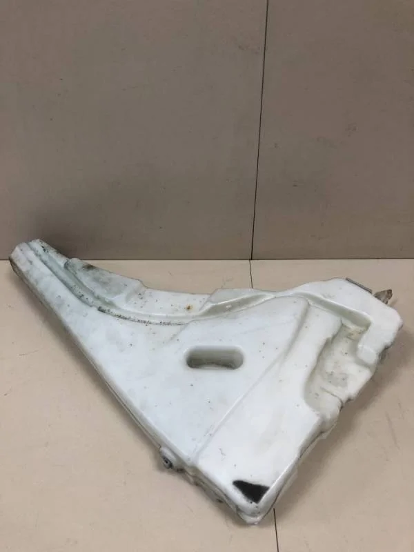 Бачок омывателя Porsche Cayenne 2003-2010