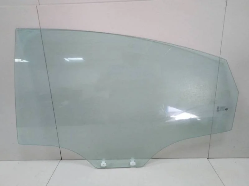 Стекло двери задней левой Hyundai Solaris 2010-2017
