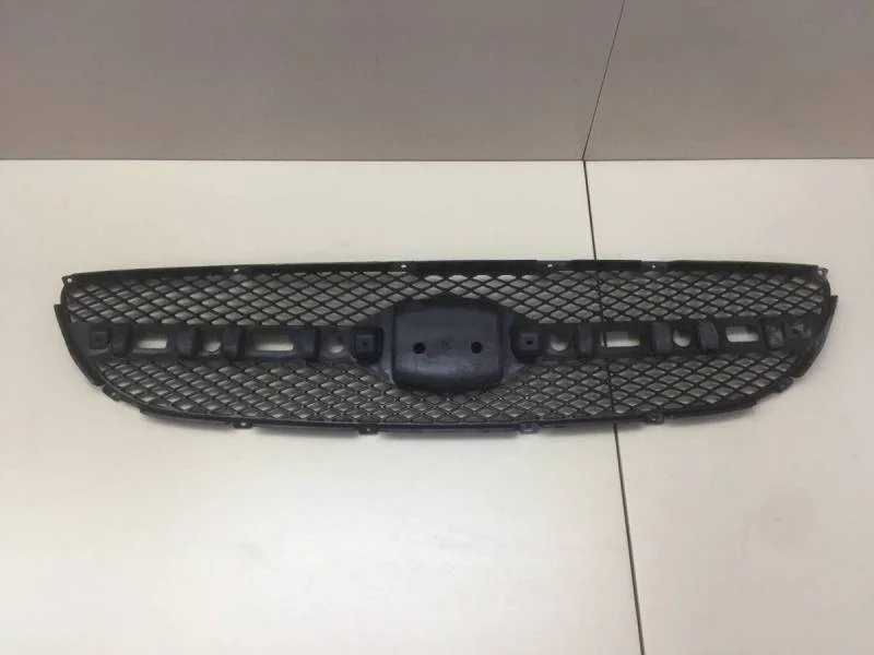 Решетка радиатора Hyundai Getz 2002-2010