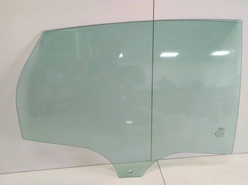 Стекло двери задней правой Ford Focus 3 2011>