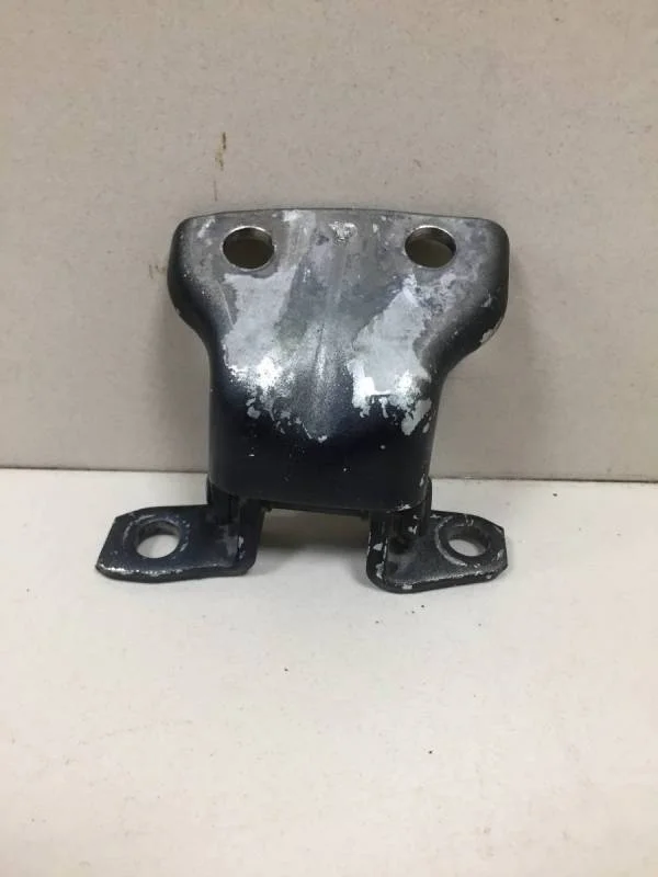 Петля двери задней левой верхняя Mitsubishi L200 (KB) 2006-2016